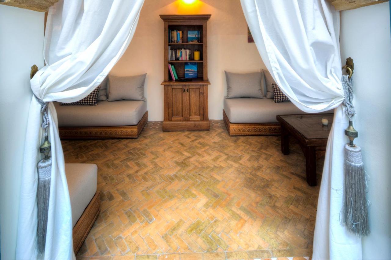 Amaris Riad 3*